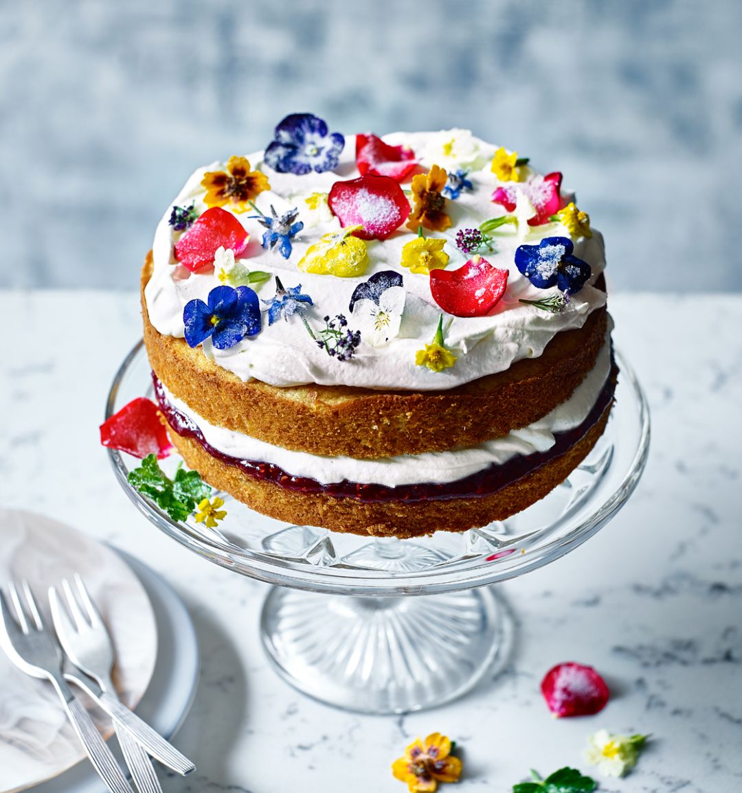 Rose-scented cake with crystallised flowers