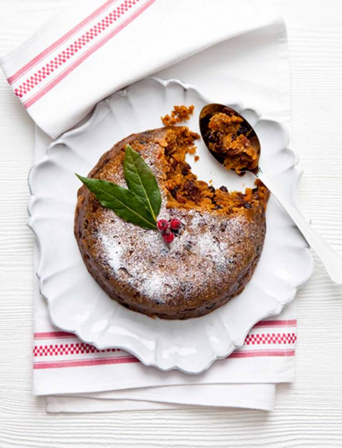 Cheat’s microwave Christmas pudding | Sainsbury's Magazine