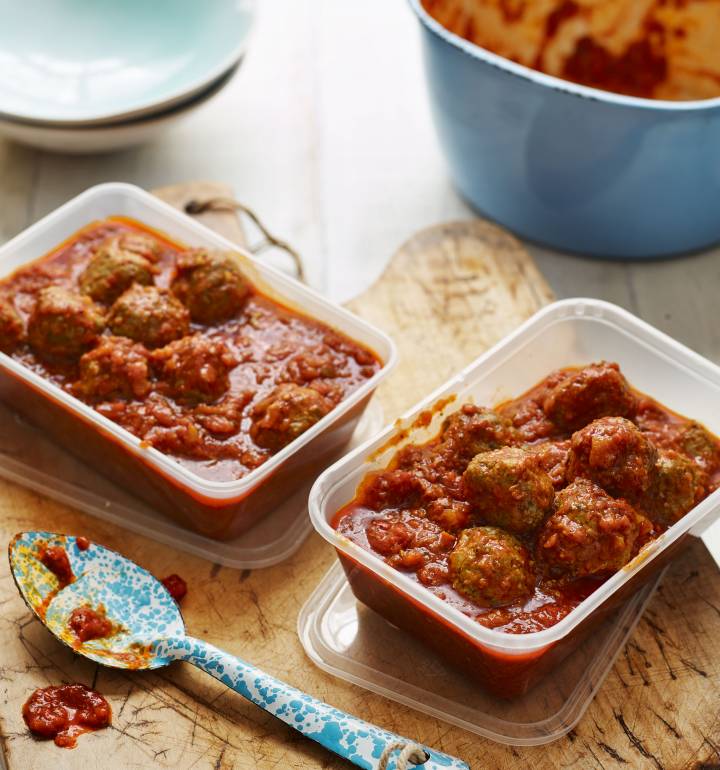 Lamb kofta curry