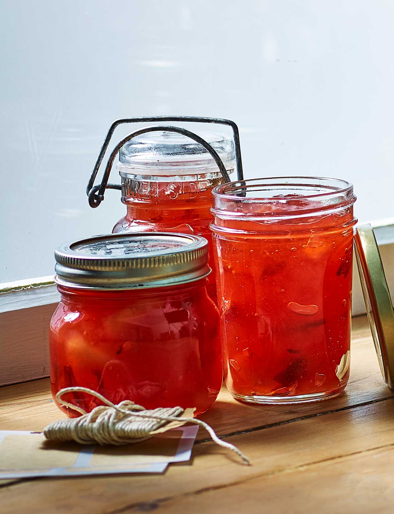 How to sterilise jars - BBC Good Food 