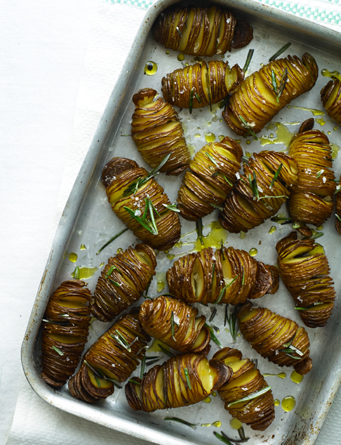 Hasselback potatoes | Sainsbury`s Magazine