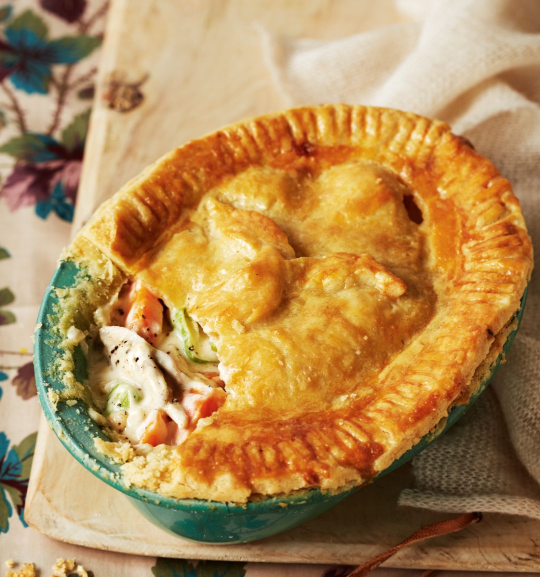 Old-fashioned chicken pie