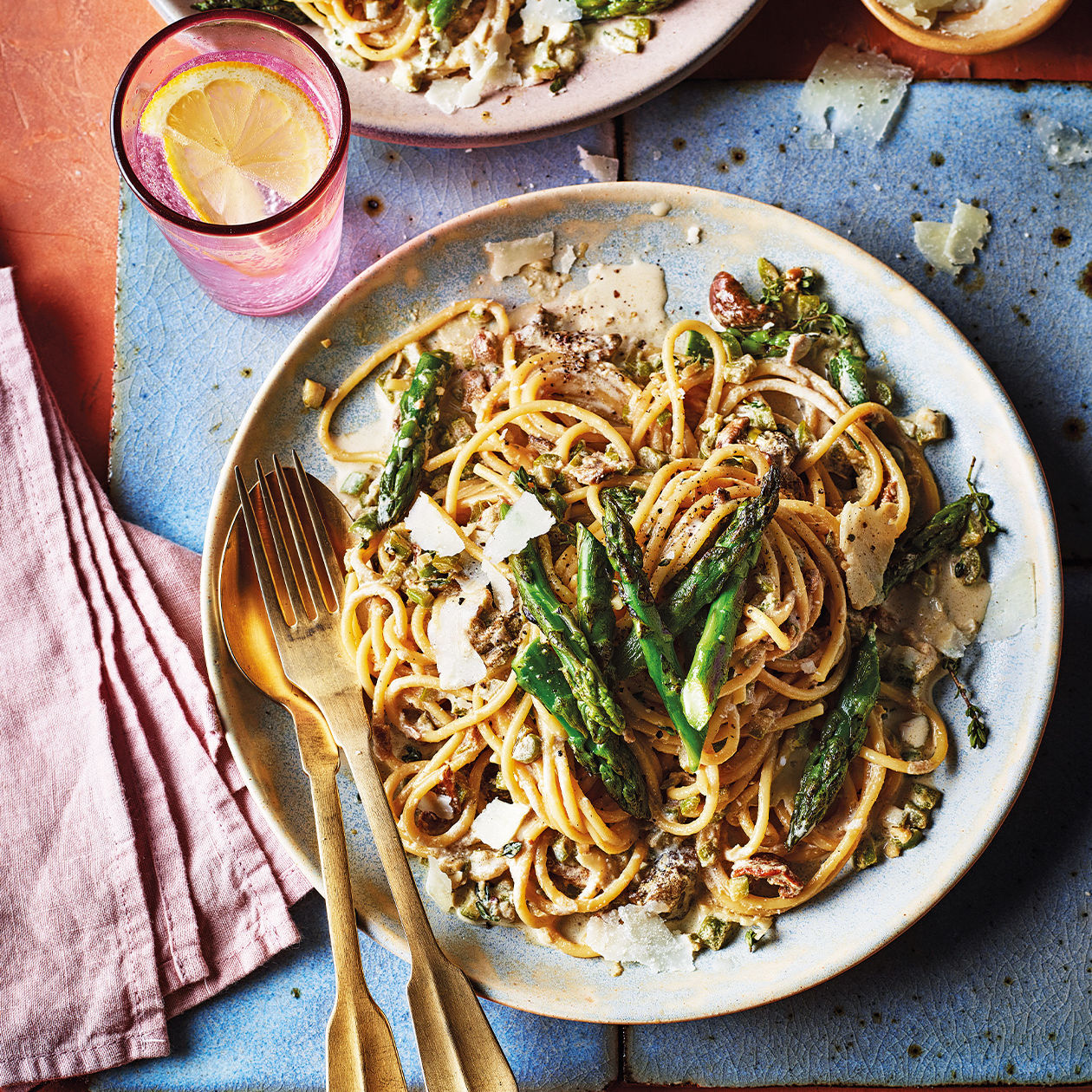 Asparagus and porcini spaghetti recipe | Sainsbury`s Magazine