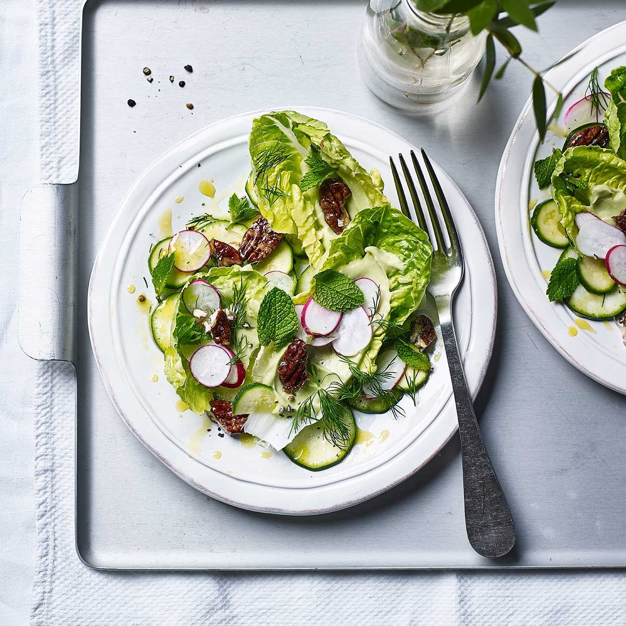 Little Gem salad with avocado cream and crispy pecans recipe