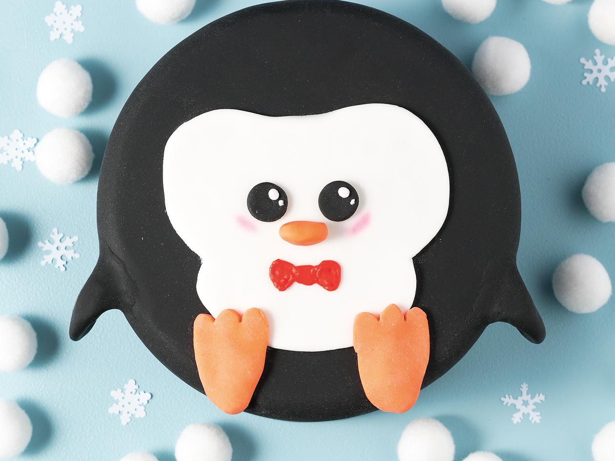 Playful Penguin Cake – Creme Castle