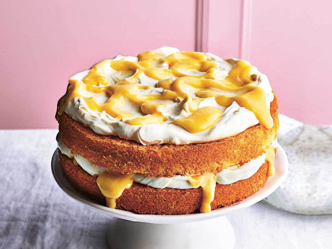 Coconut and Lemon Curd Cake - Pinch Of Nom