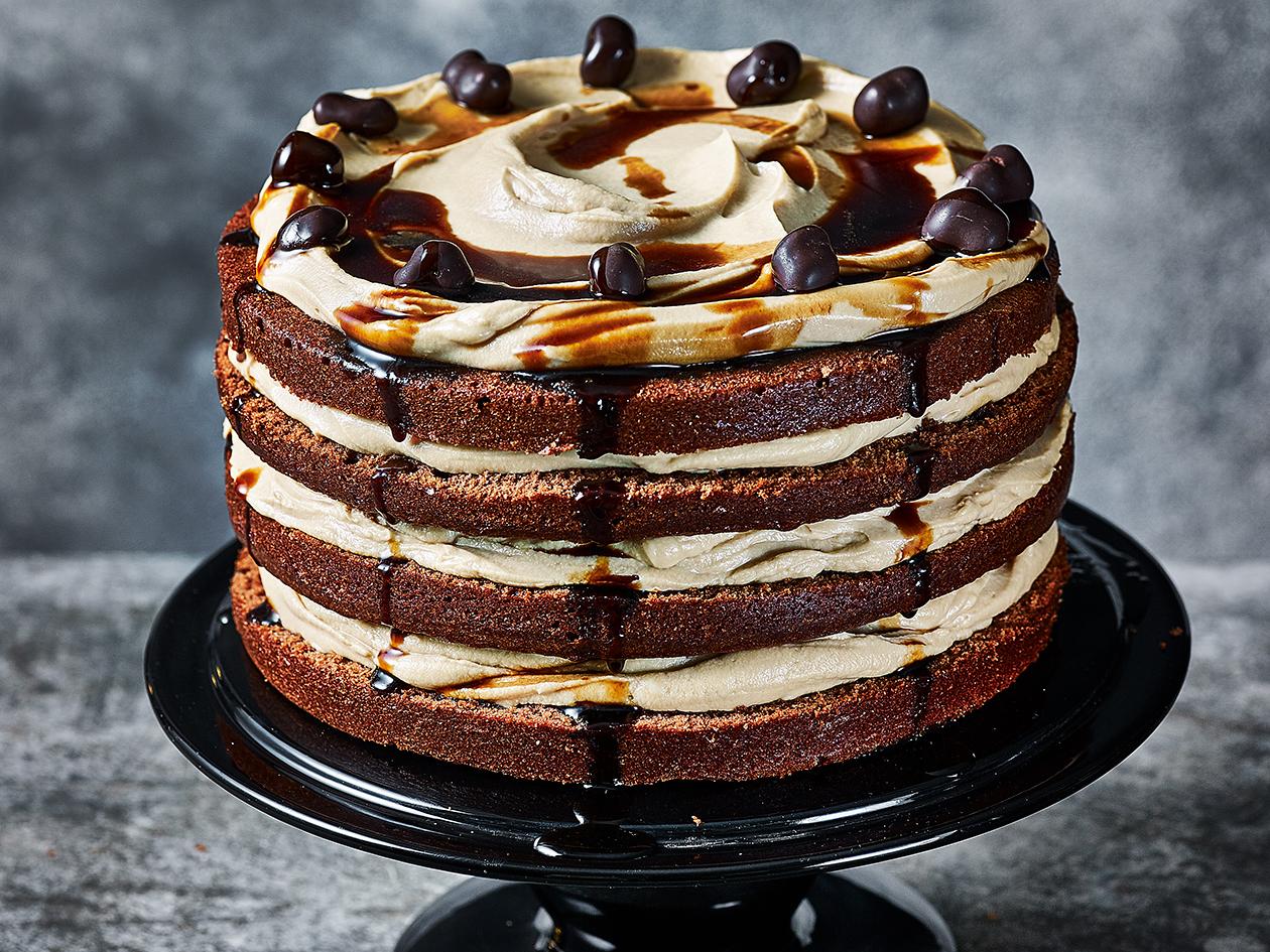 4 Ingredient Chocolate Cake (No Eggs, Butter or Oil) - Kirbie's Cravings