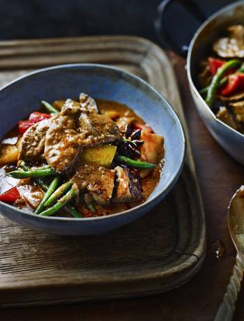 Massaman duck curry