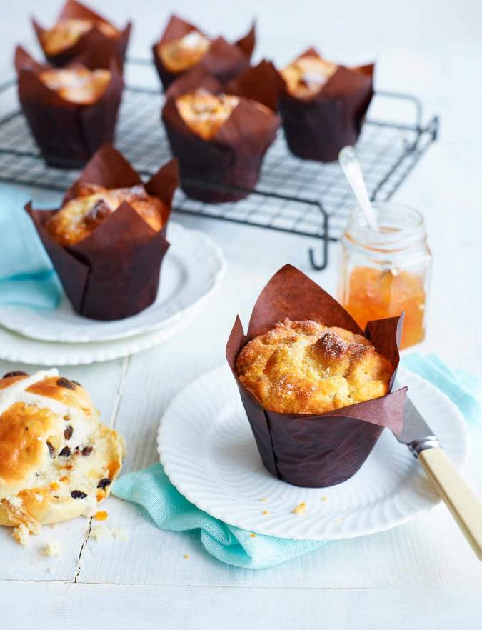 Hot cross bun muffins | Sainsbury’s magazine