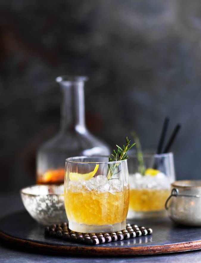 seasonal whiskey cocktails