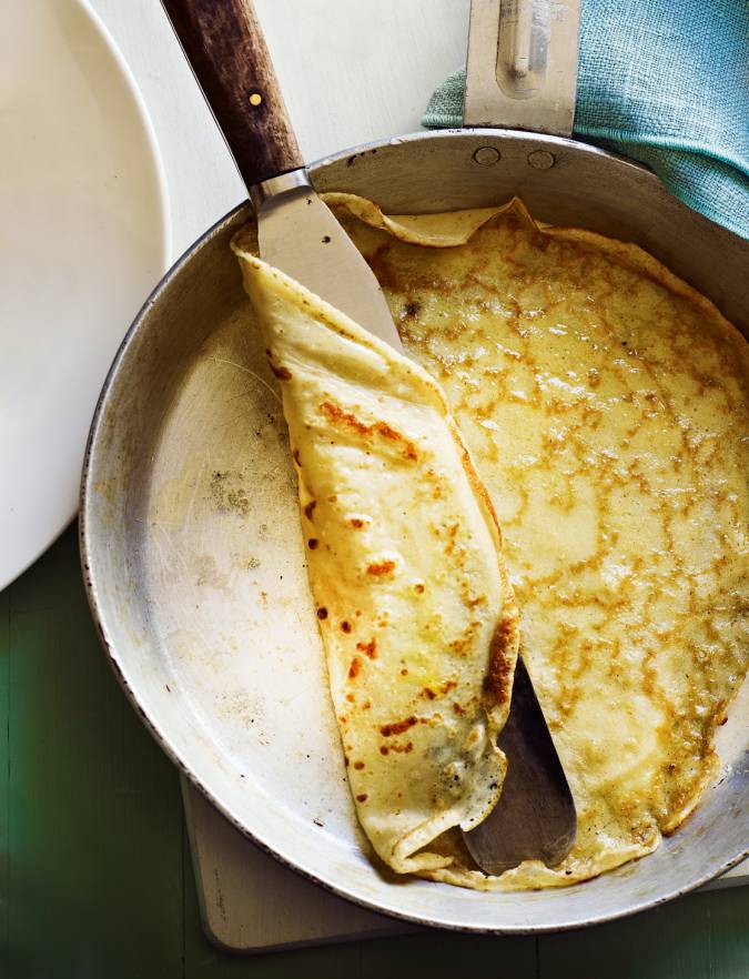 Basic pancake recipe: How to make pancakes | Sainsbury's Magazine