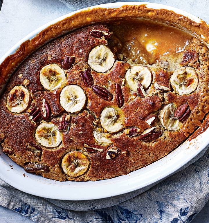 Banana and butterscotch self-saucing pudding