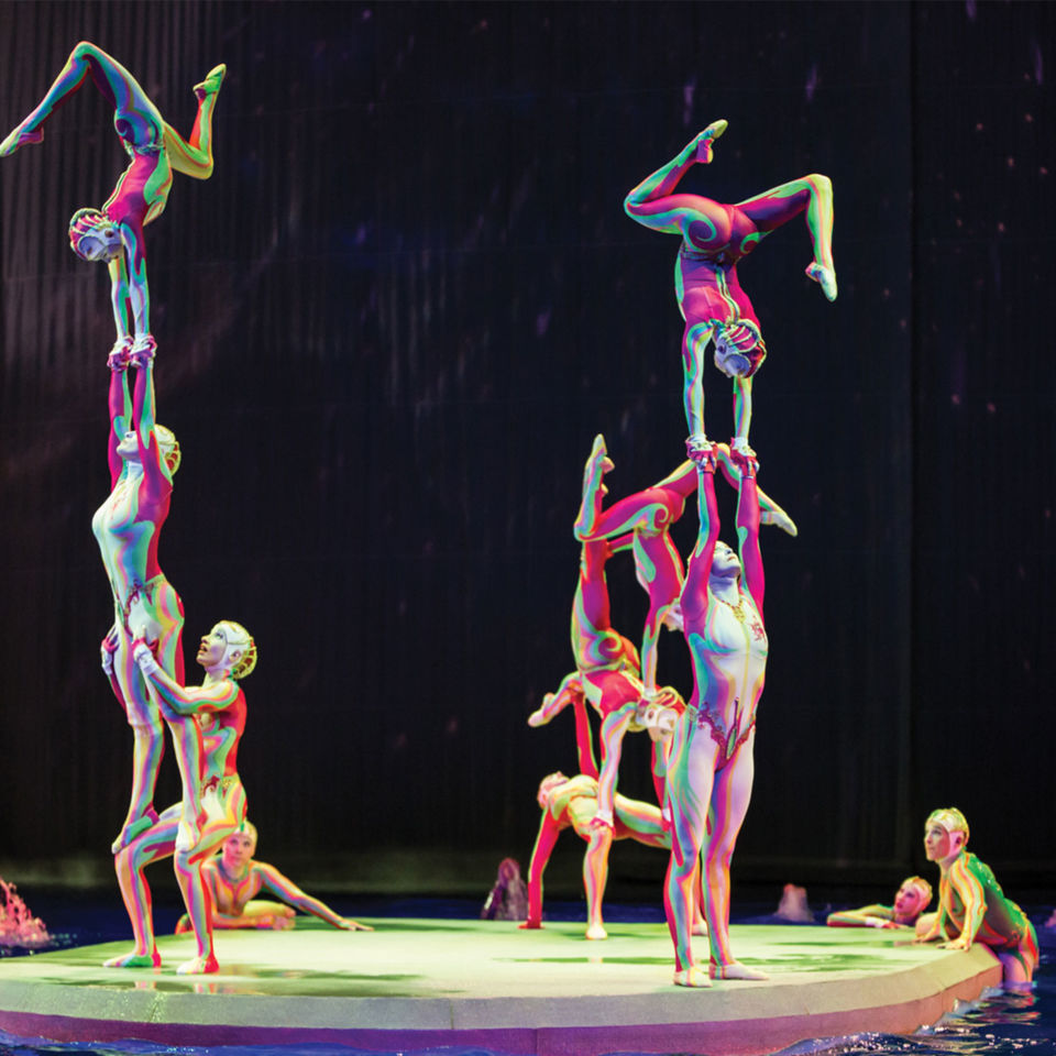 Acrobatics at ‘O’ by Cirque du Soleil. Image: Tao Group Hospitality