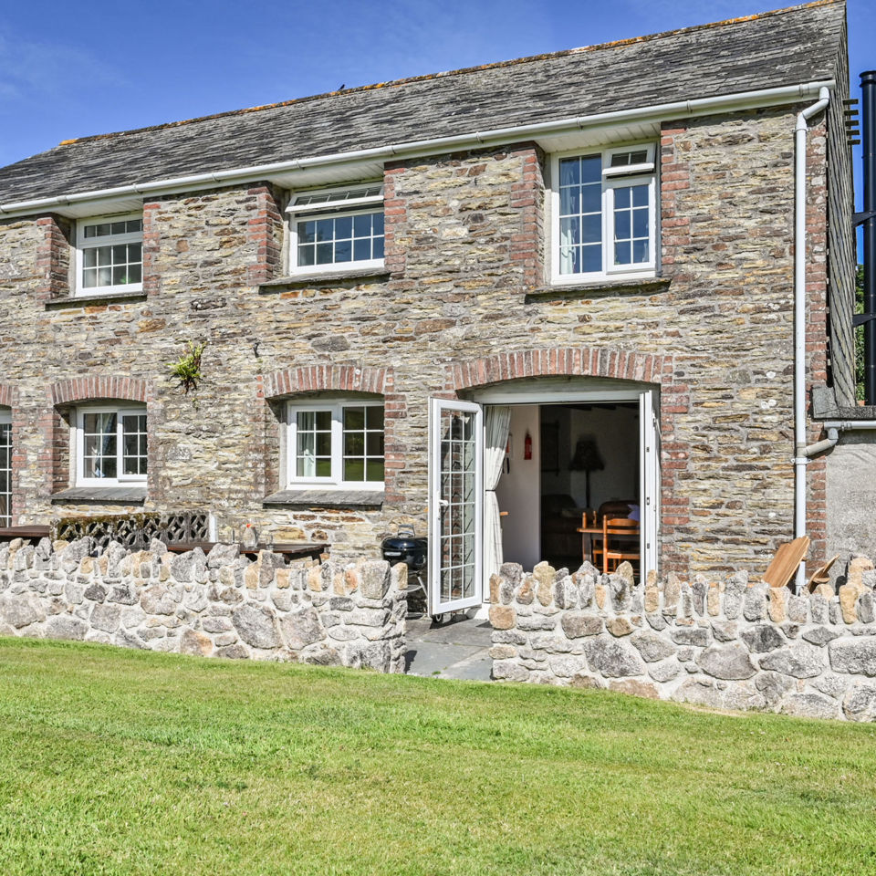 Staycation: Tremaine Manor, Cornwall | Sainsbury`s Magazine