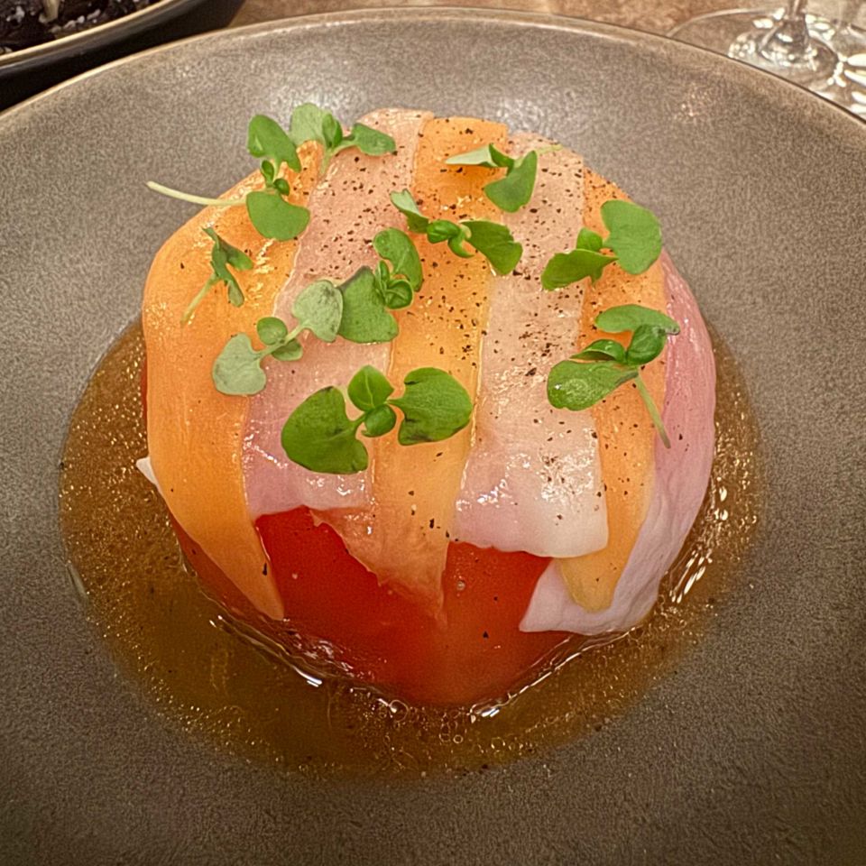 Mount Vesuvius Tomato